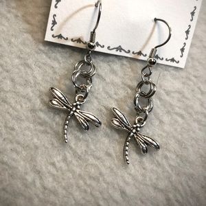 🍂~ Chainmail Earrings Silver Tone Dragon Fly Chain Mail